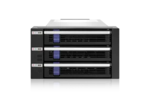 ICY DOCK FatCage MB153SP-B hot-swap drive cage